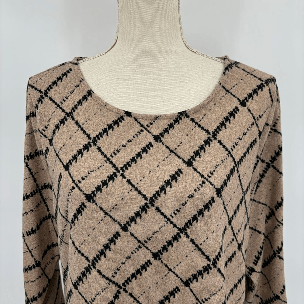 Adrienne Vittadini Brown Diamond Pattern Top XL 1X Flowy Boho Eclectic Chic - Picture 3 of 11